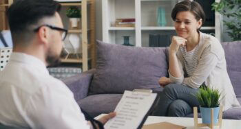 What is the Difference Between Counselling and Psychotherapy?